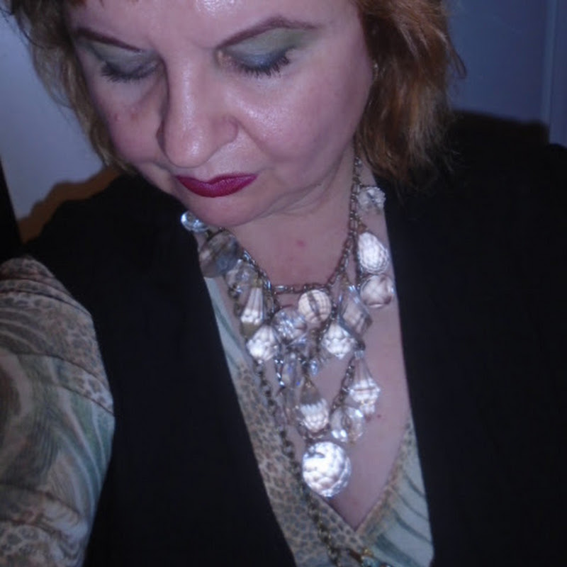 silverbutterfly1000 in English