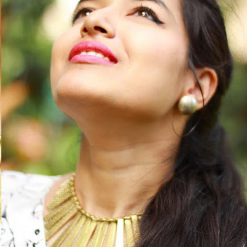 Mera Look Vook