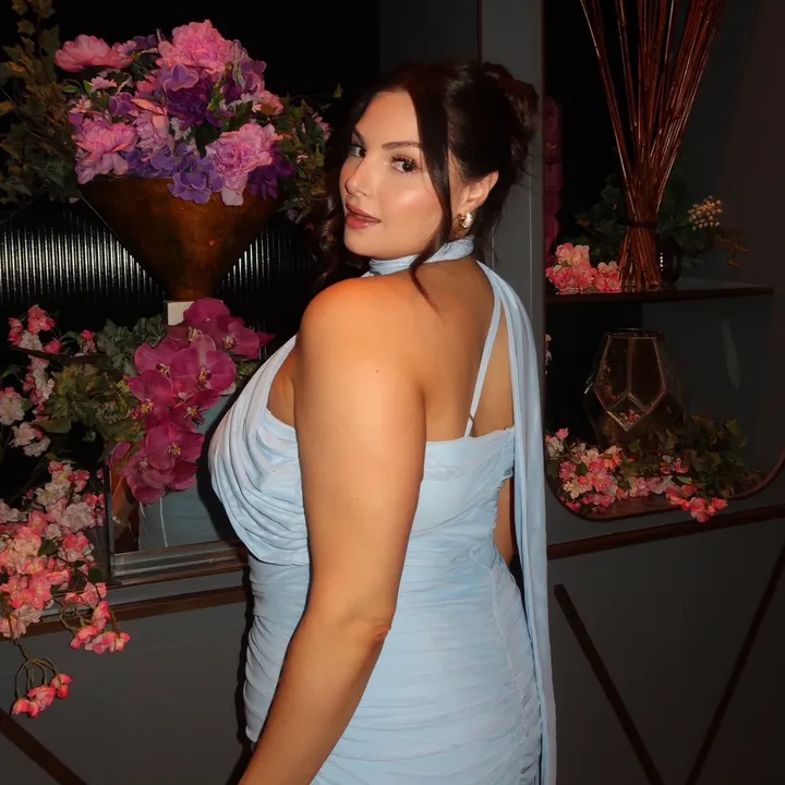 Diaries of a Curvy Girl