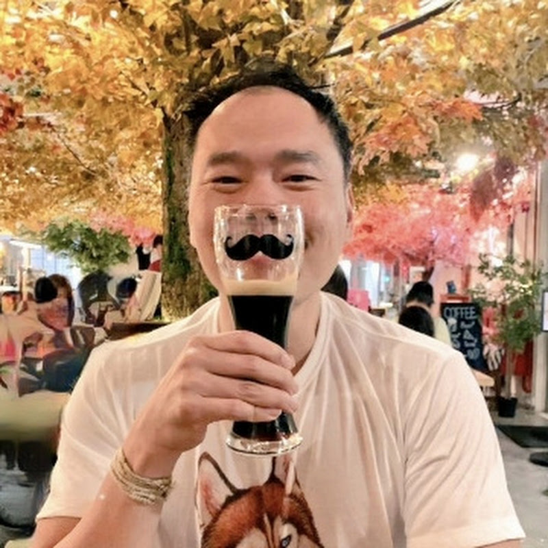 Uncle go travelling
