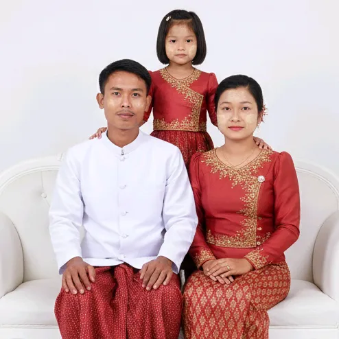 🥰🥰သမီးလေးဖေဖေ😘😘