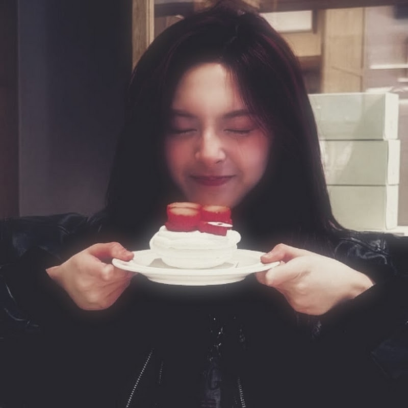 シ𝒔𝒐𝒇𝒊𝒊
