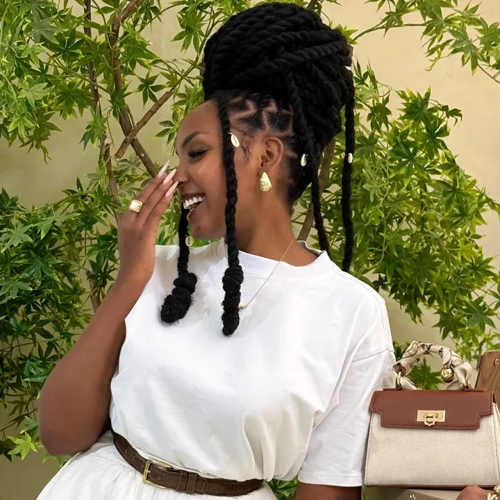 Ellah___07