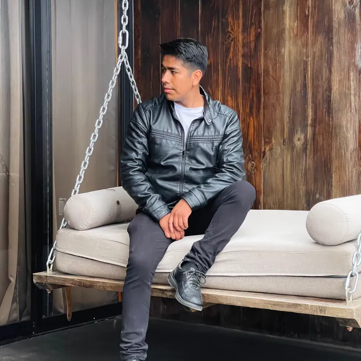 David Ramírez Oficial