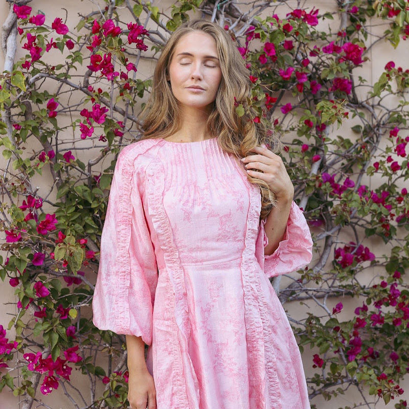 Dainty Jewell's Apparel