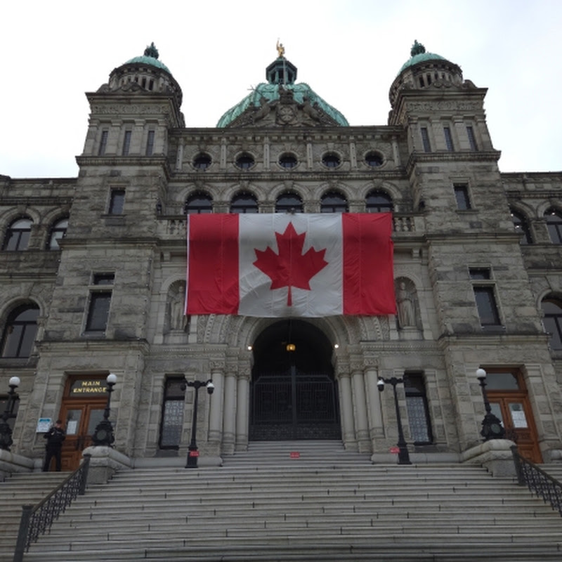 The Roaming Canuck