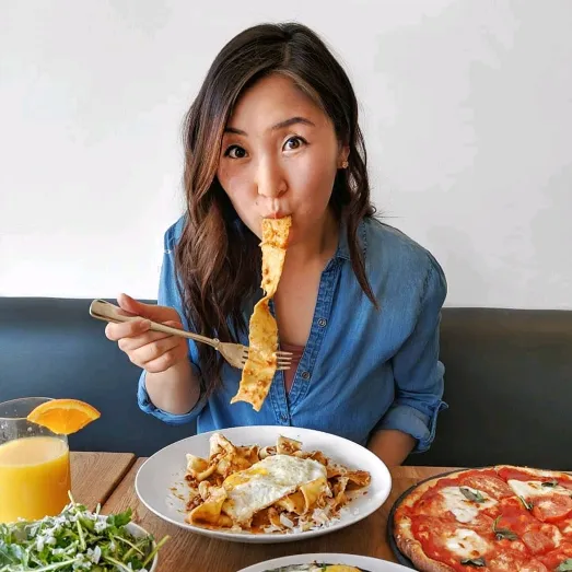 KIRBY | travel + food blogger