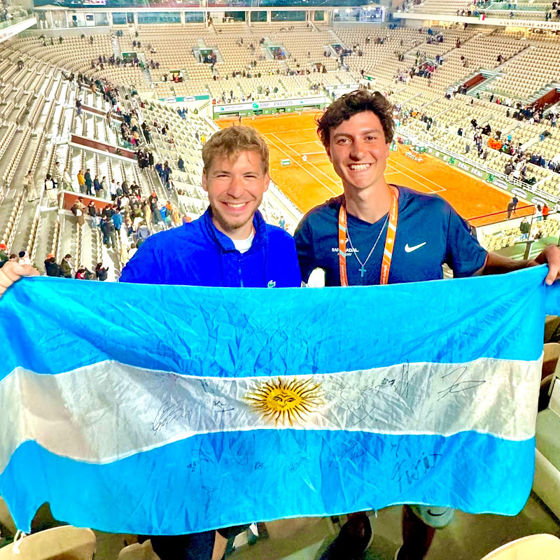 Al y Tomi 🌎 