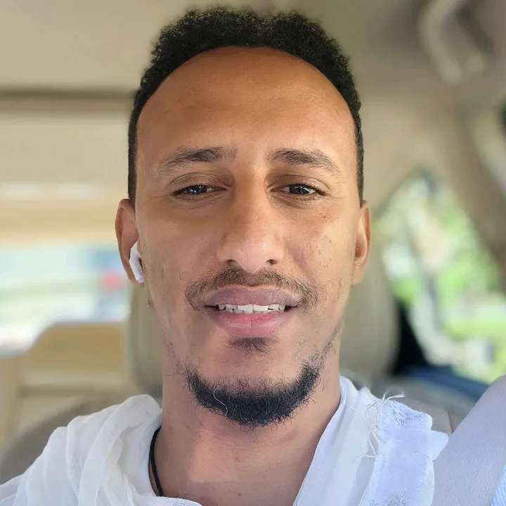 Ermi kezira ተዋህዶ Ⓔ