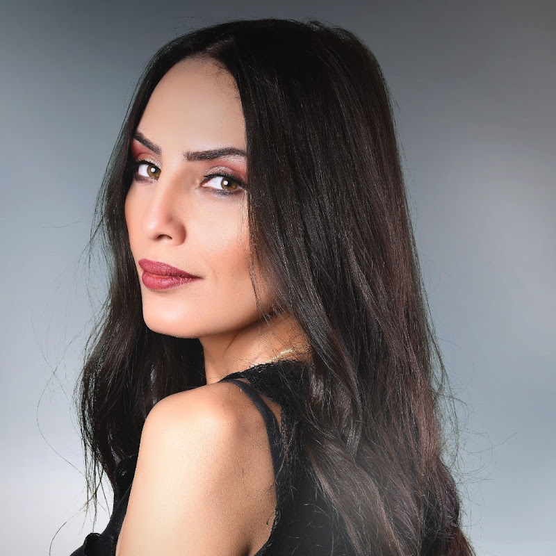 Dina El Bakry دينا البكري