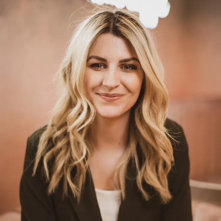 Laura - Social Media Strategy