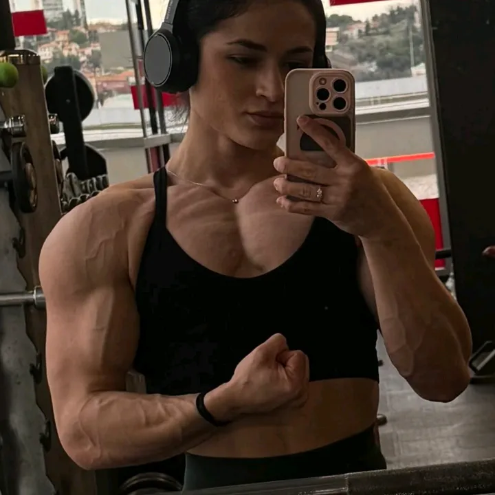 musclegirl