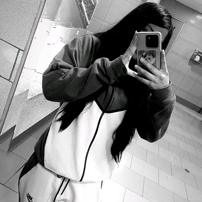Katherin.!🫨💯