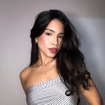 Reyna Esther • Belleza & Outfits