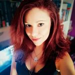 the.redhead.bookaholic 🎓 𝐌𝐀 𝐂𝐫𝐞𝐚𝐭𝐢𝐯𝐞 𝐖𝐫𝐢𝐭𝐢𝐧𝐠