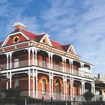 Old England Hotel