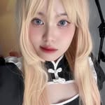 ₊˚⊹ 𝐖𝐲𝐧𝐧𝐢𝐞 ♡