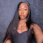 𝑰𝑵 𝑮𝑶𝑫 𝑰 𝑻𝑹𝑼𝑺𝑻