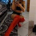 Elegance with leather
