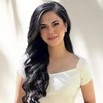 Kainat Paracha | Toronto Esthetician & Trainer