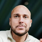 TONNIE BARBERIO | Spiritueel Psycholoog | Astroloog