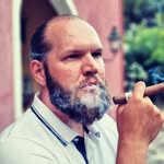 Whisky & Cigar Enthusiast