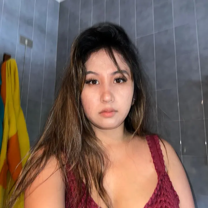 Mama_kathx  on IG | SAHM