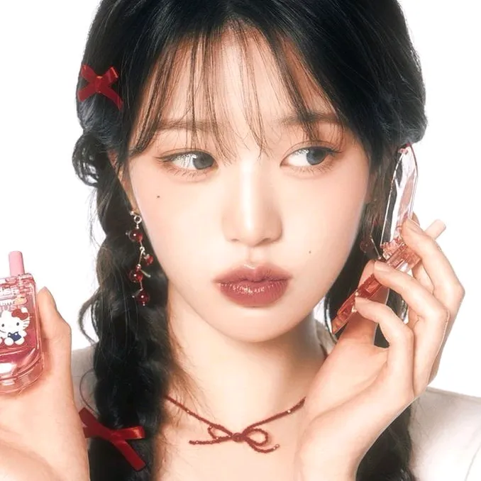 pearl❀⋆.ೃ࿔*:･