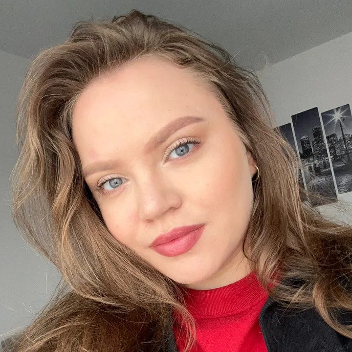 Alexandra Gabor