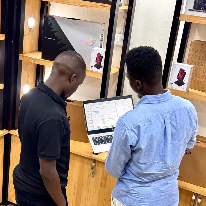 TechGuy Ug0774937166
