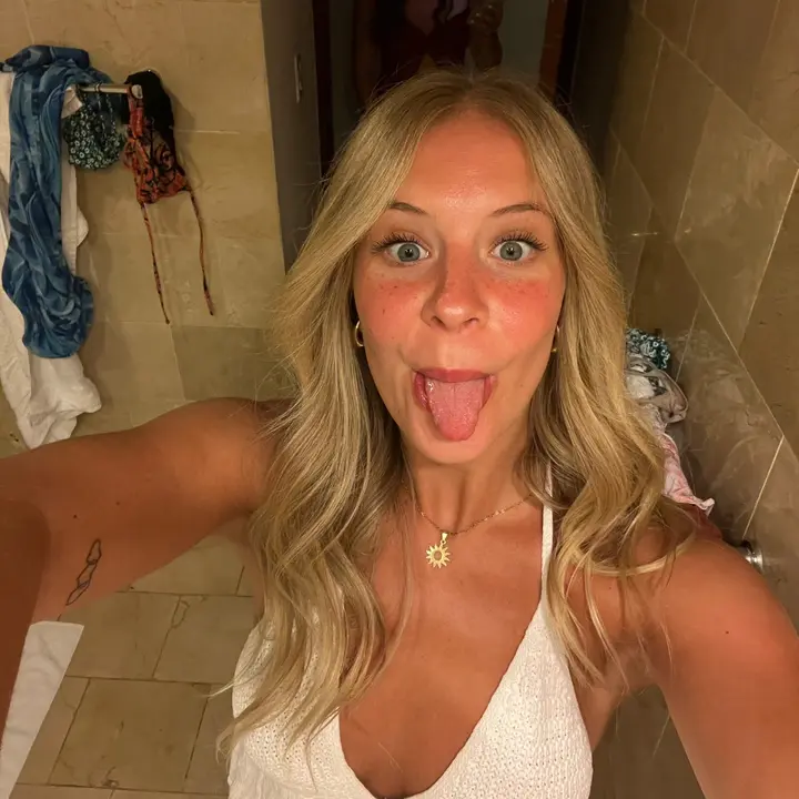 Amelie Belanger