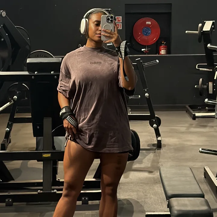 Sarah 🫧🧖🏽‍♀️🏋🏽‍♀️