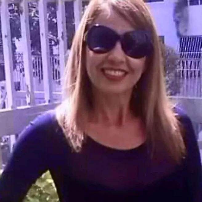 Ari E♈/. Depiladora