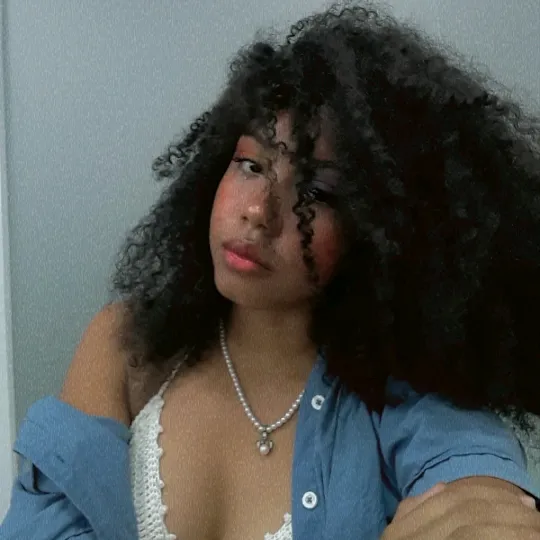 𝐂𝐚𝐦𝐢𝐥𝐚🧚🏽‍♀️♡︎.