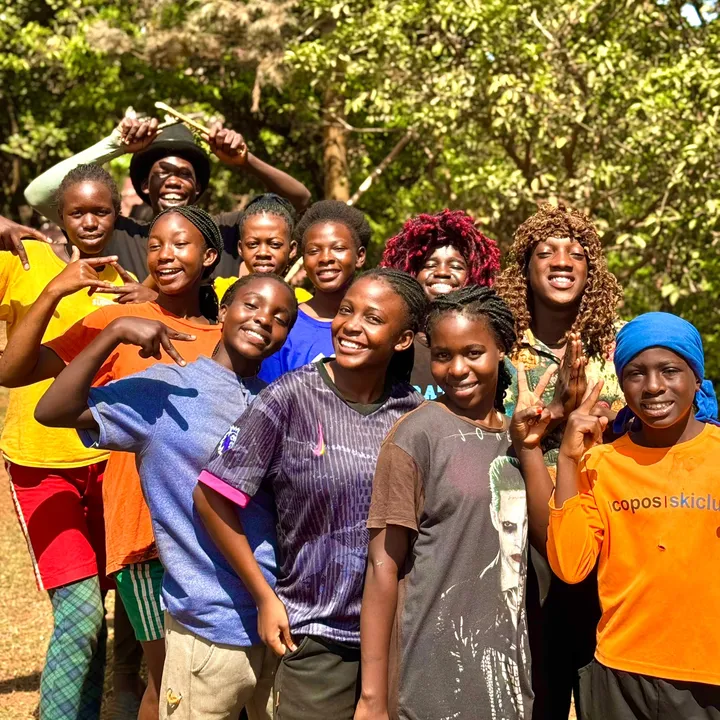 Gakids Family 🇸🇪🇺🇸🇬🇧🇺🇬