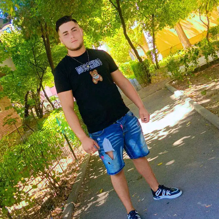 papi zis Etc Etc🥺💪