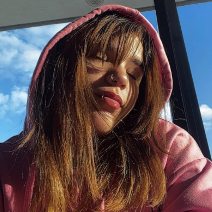 ZAHIRA💘