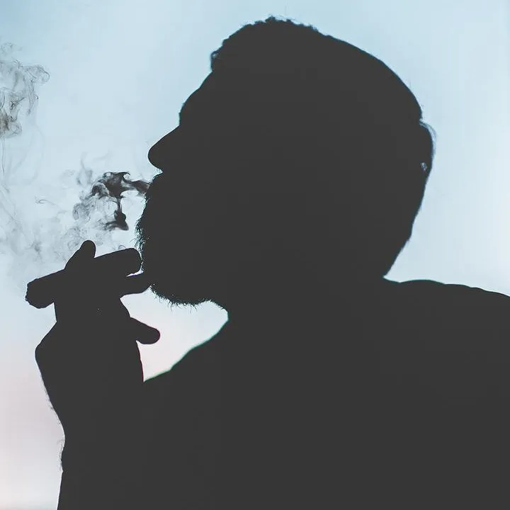 CIGAR