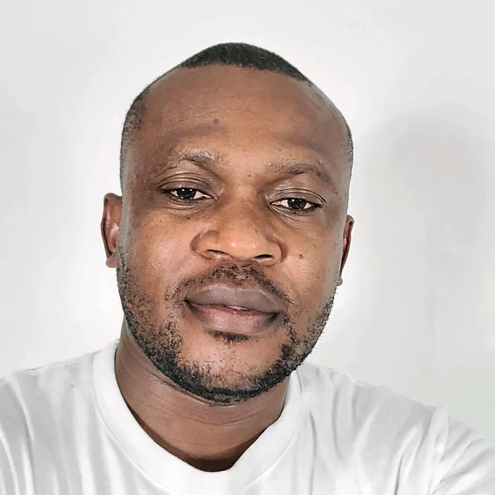 Stevemuanzaofficiel