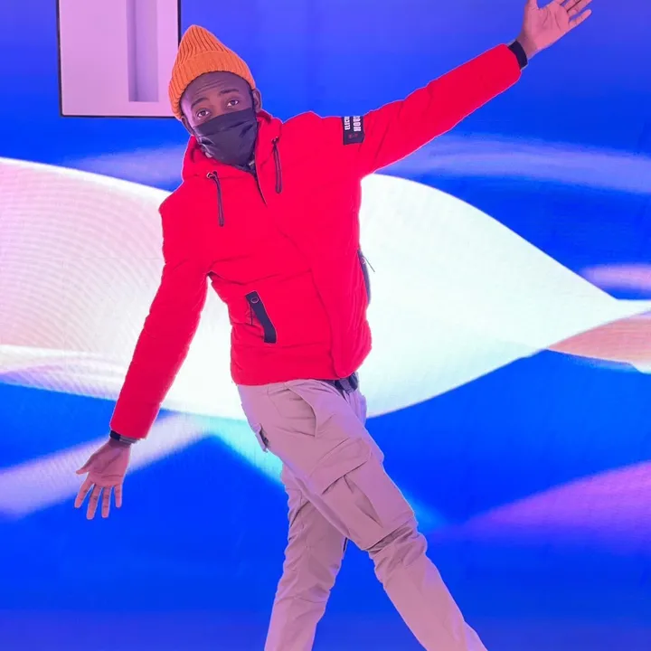 🄳🅄🄿🄿🅈 🄲🄾🄽🅀🅄🄴🅁🄾🅁