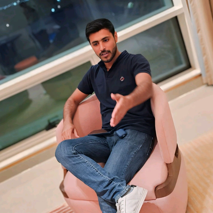 🌹 𝔼𝕟𝕘𝕚𝕟𝕖𝕖𝕣🌹