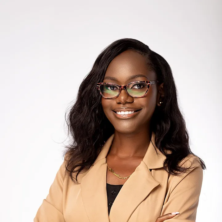 Miko Noellah.Interior Designer