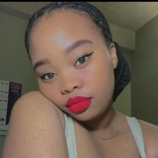 The.bright.’tumelo | YouTuber