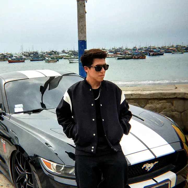 ᴀɴɢᴇʟᴏ ꜱᴀʟᴠᴀᴅᴏʀ