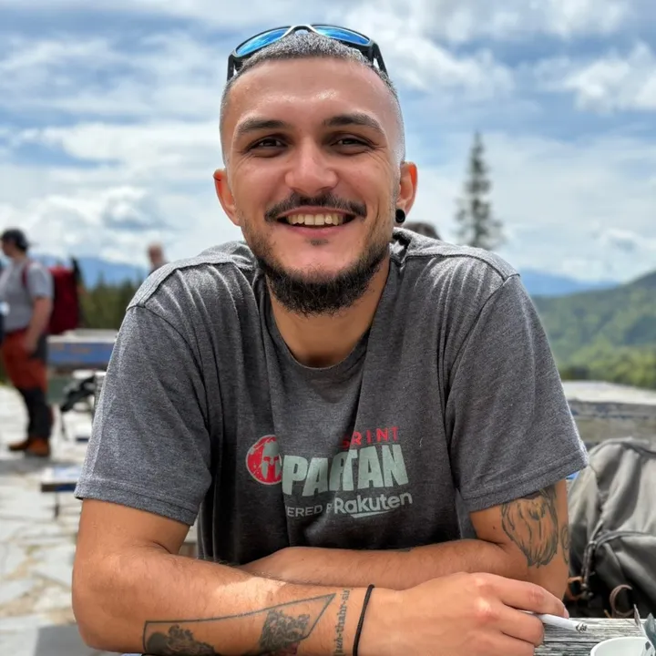 Alex Raportaru