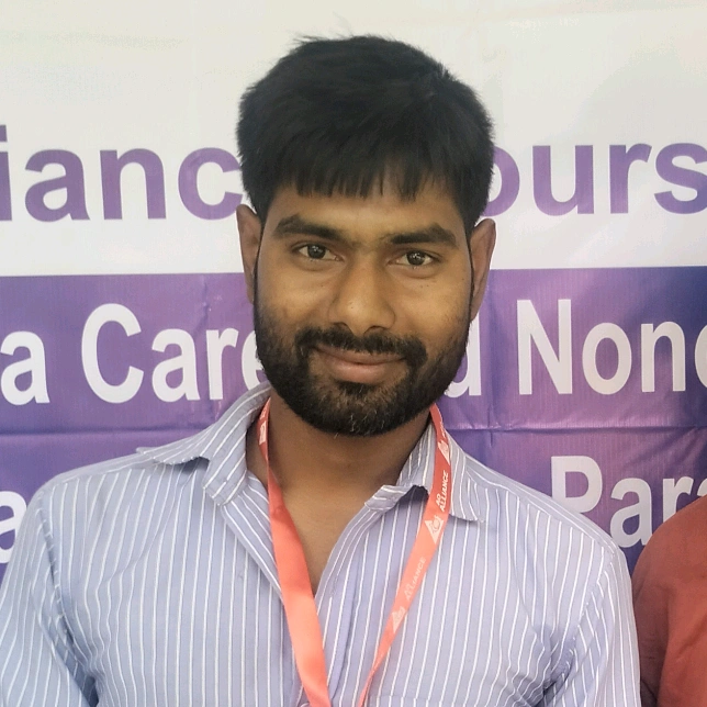 SÁÑTØSH SHØØTÈR