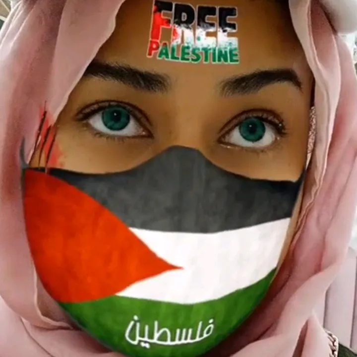 آيز🐝👀Eyeslokinatu