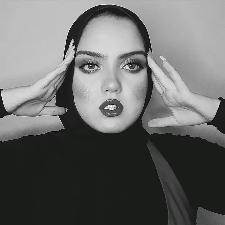 Nour Amr