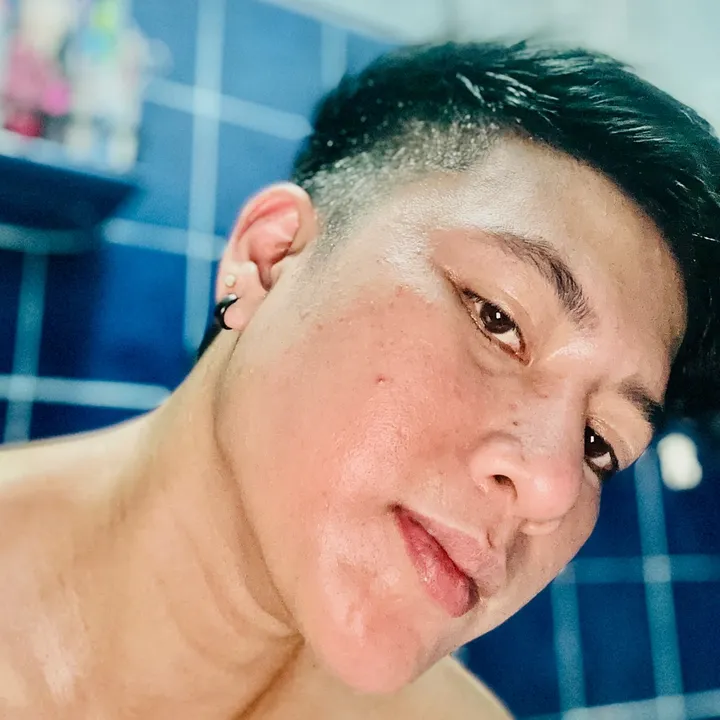 e r o l l 🏳️‍🌈