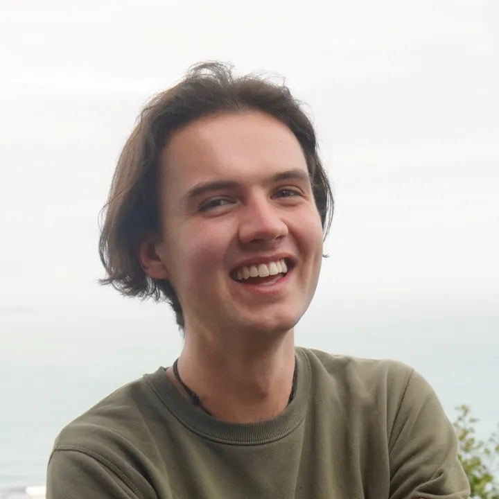Elliot Blyth